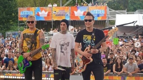 I Blink 182 costretti a rimanere in hotel dopo la strage di El Paso