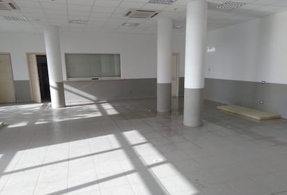 Cpr di Trapani il 21 giugno: liquidi organici e sporcizia nella hall 2