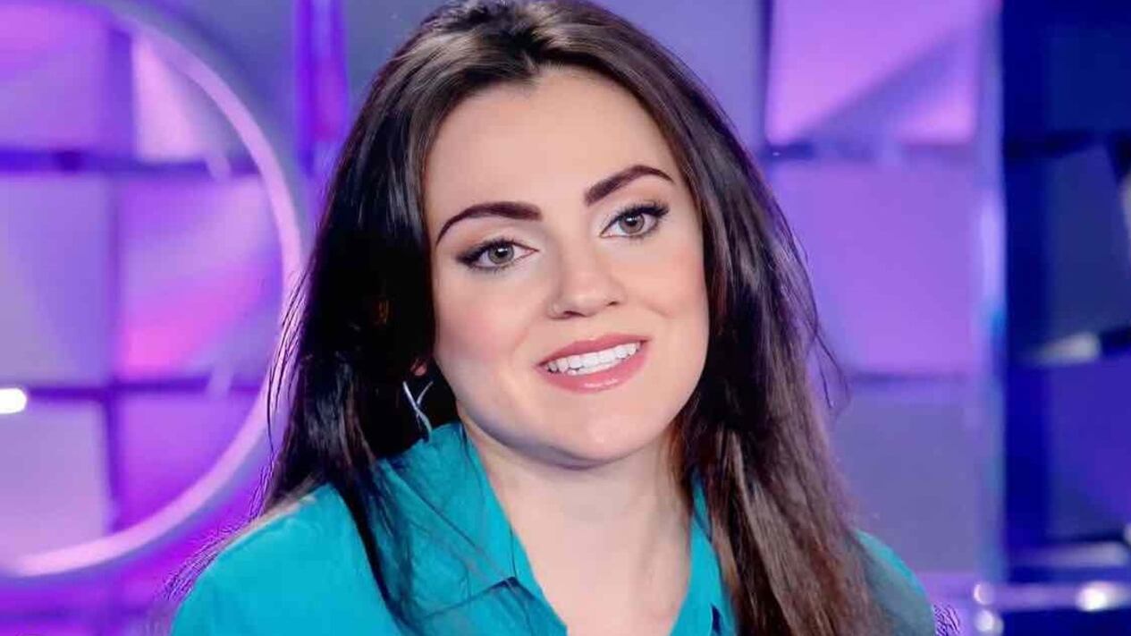 "Prima dell'Isola una hit". L'ex suor Cristina torna con una nuova canzone