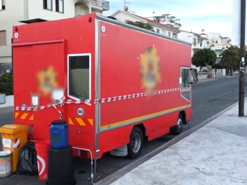 Botulino, 10 indagati e un nuovo ricovero. L'Iss: "Sul food truck più alimenti contaminati"