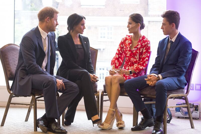 Meghan Markle e il Principe Harry tra i bimbi per beneficenza 1