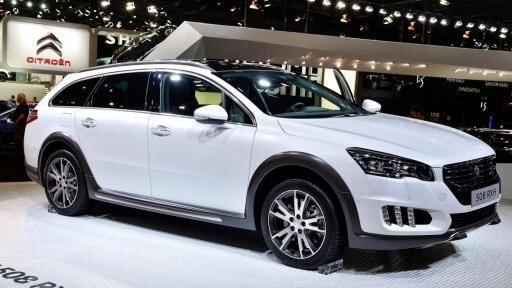 Peugeot abbina alle prestazioni la garanzia «green»