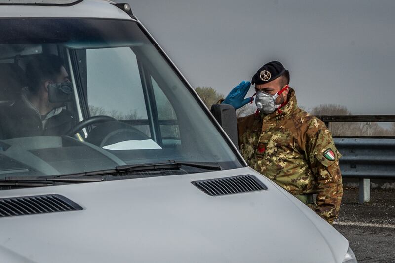 Emergenza coronavirus, scambio di beni al checkpoint di Codogno 4