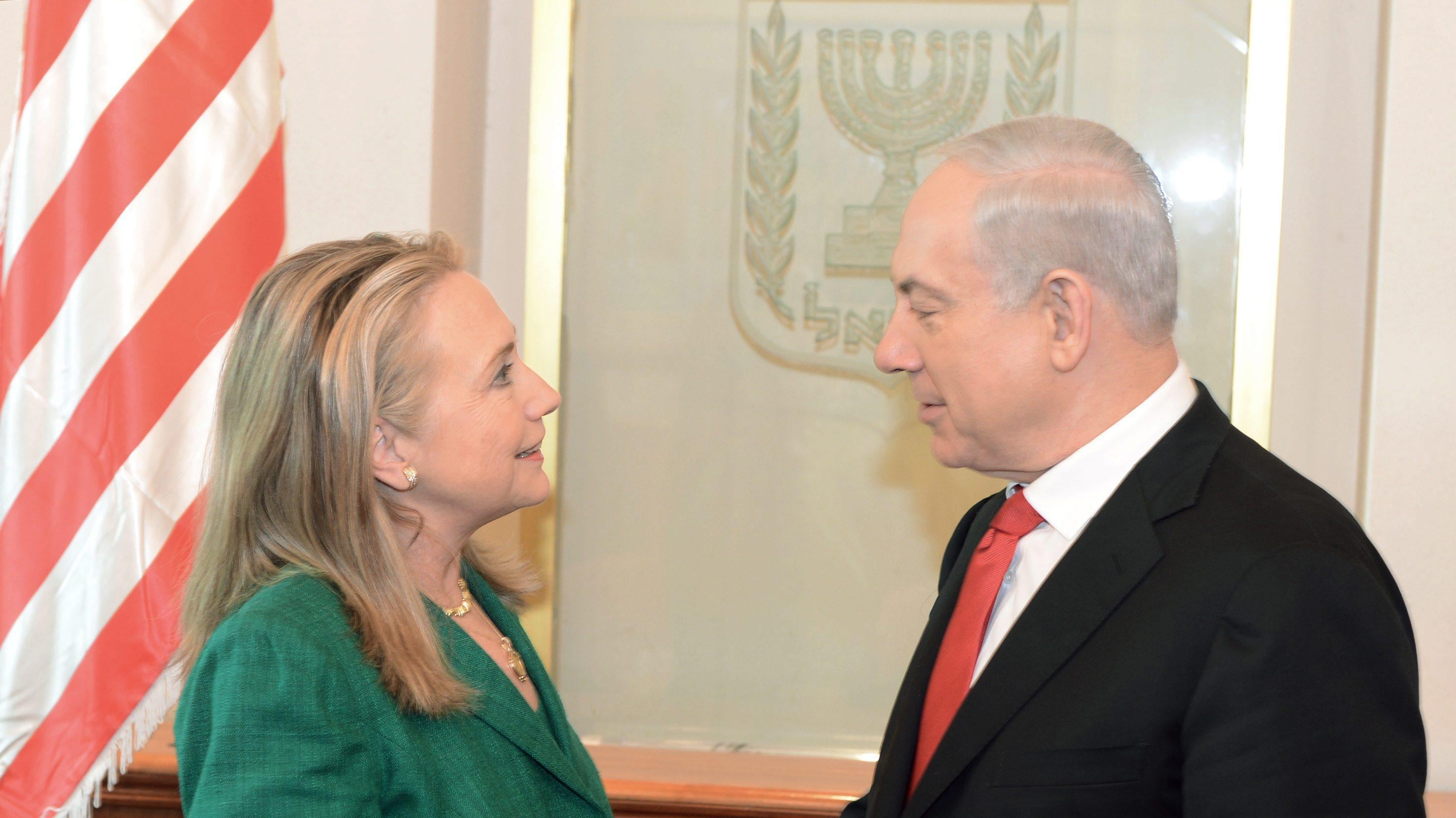 Hillary Clinton: "Vicini al popolo d'Israele"
