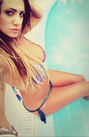 Marika Fruscio, l'estate hot e sexy 10