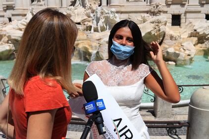 Fontana di Trevi e Piazza di Monte Citorio accolgono la protesta delle spose e degli operatori del settore Wedding 5
