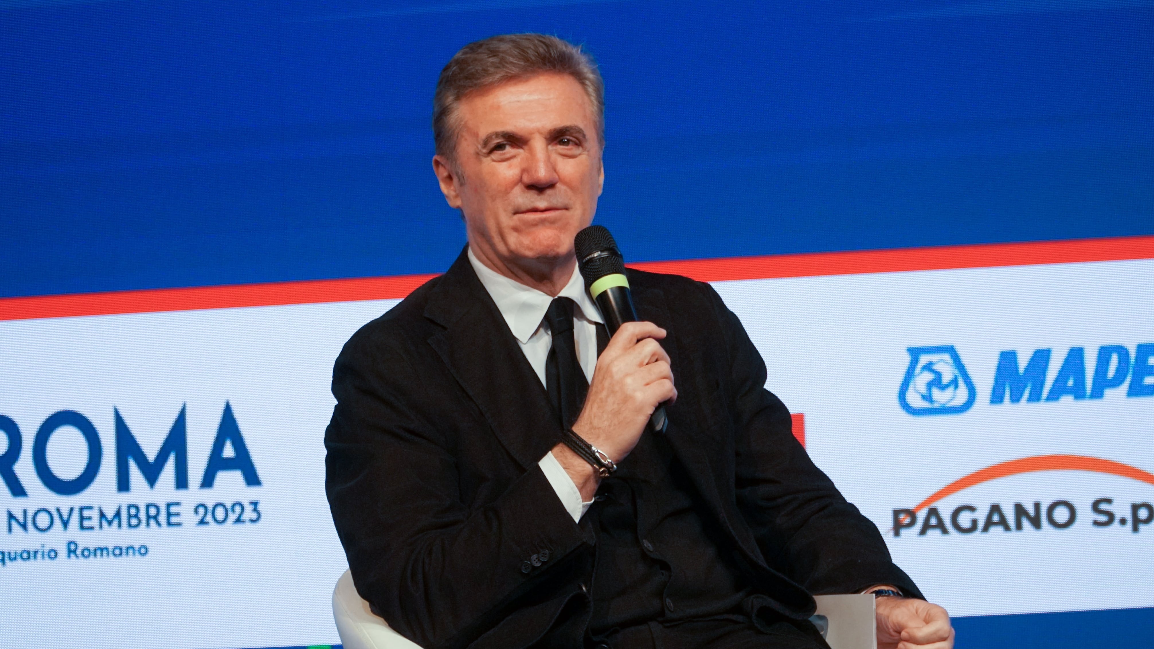 Enel avvia buyback da 1 miliardo e rifinanzia il debito