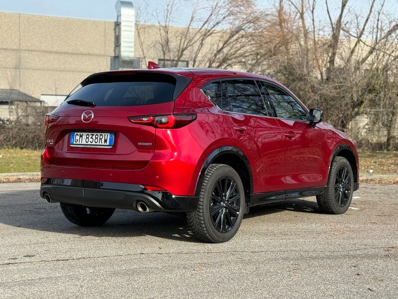 Mazda CX-5 2024: guarda la gallery del suv premium giapponese 1