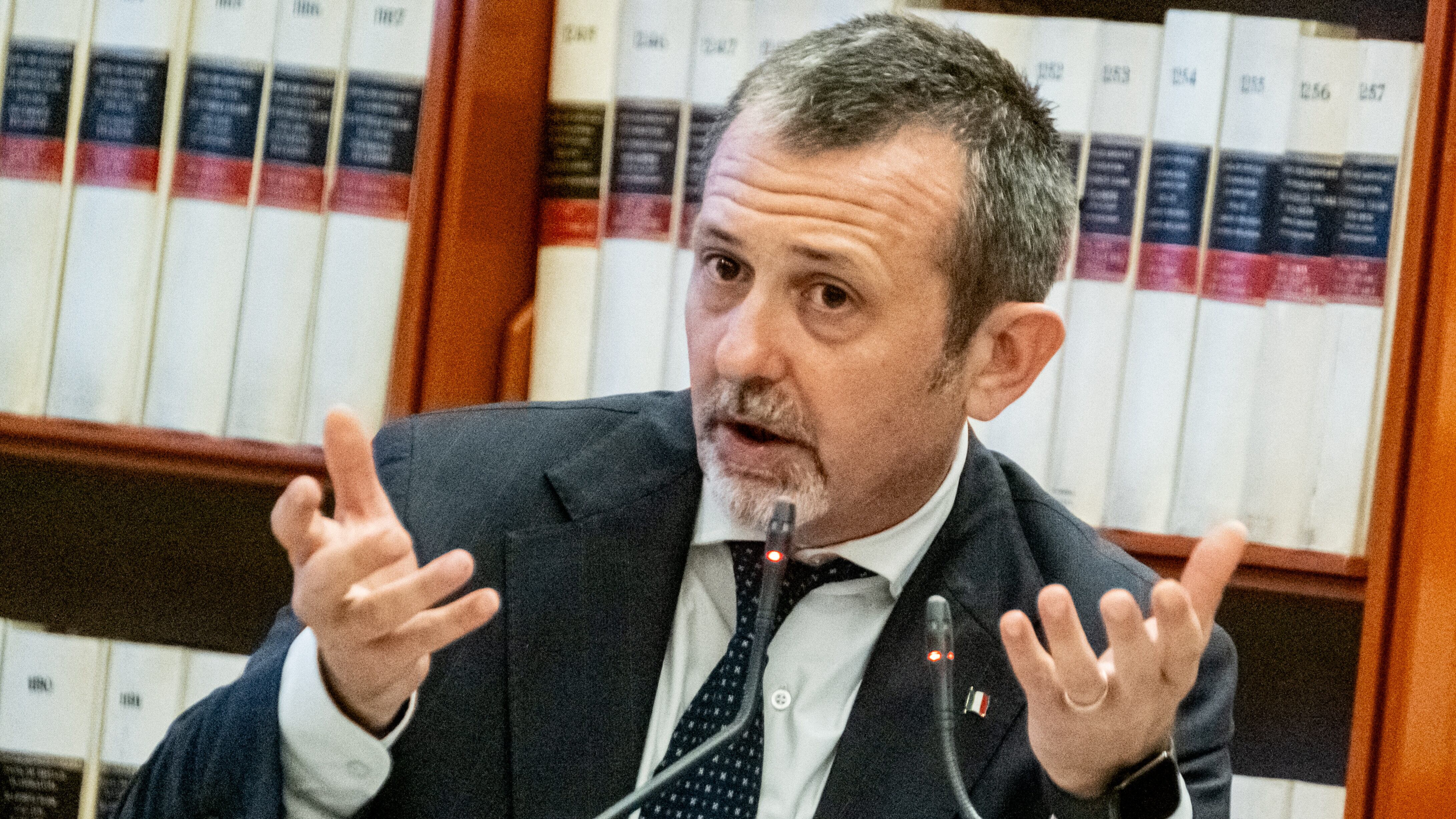 Delmastro, la procura chiede alla Camera di acquisire le chat con Caroccia