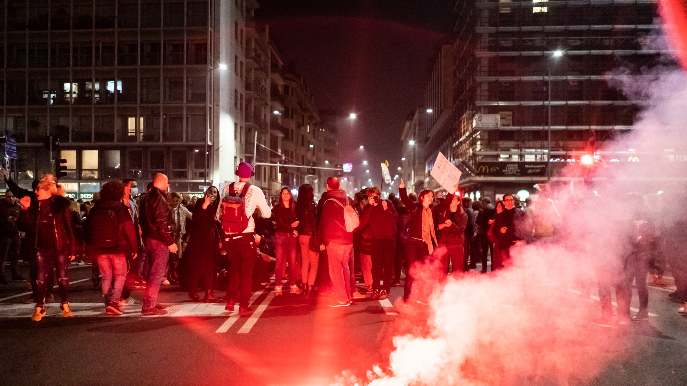 Saldatura tra rossi e neri. A Milano nazi e un ex Br