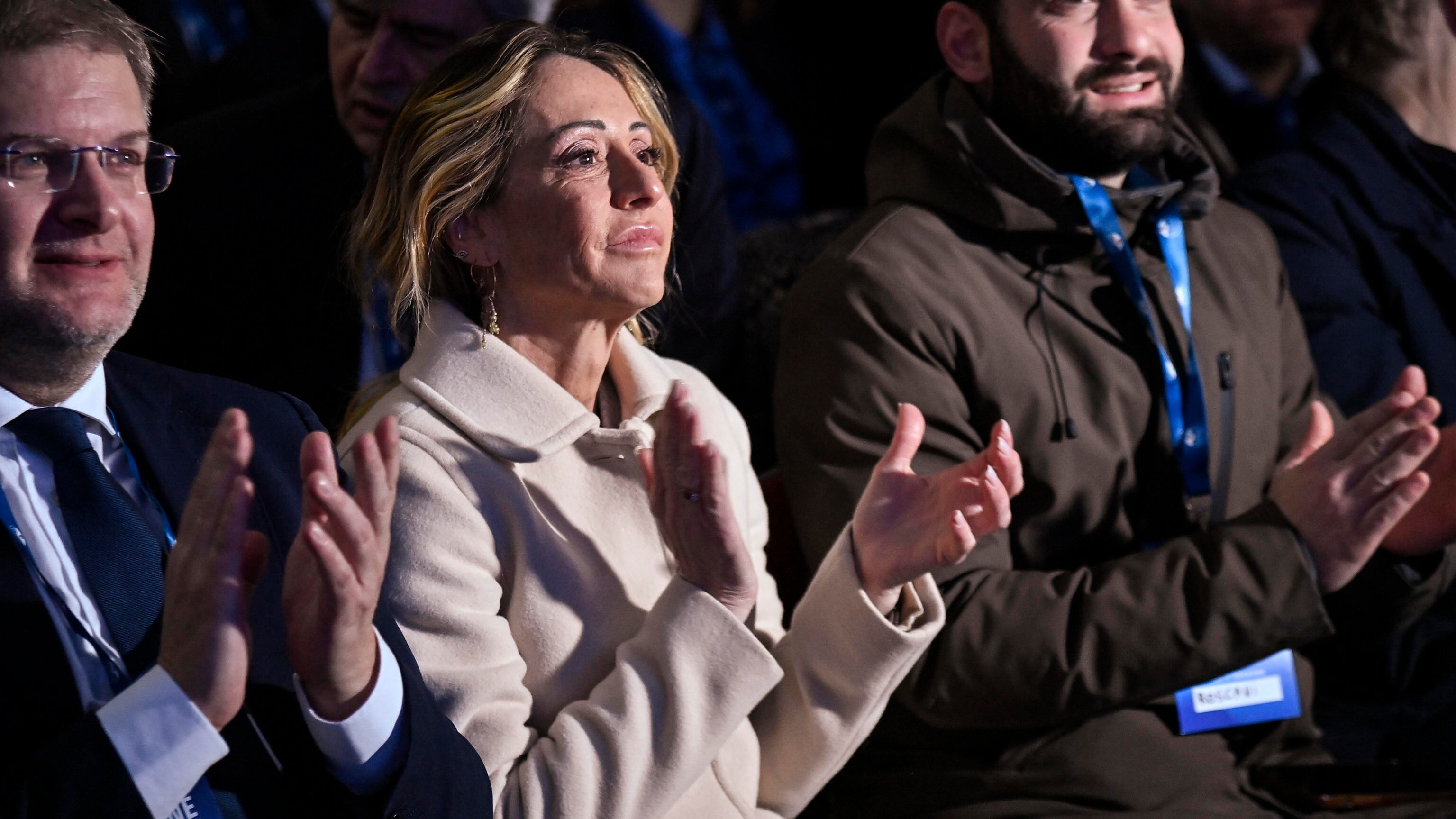 La sinistra riapre la caccia ad Arianna
