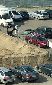 Anversa, tenta di travolgere la folla con l'auto 1