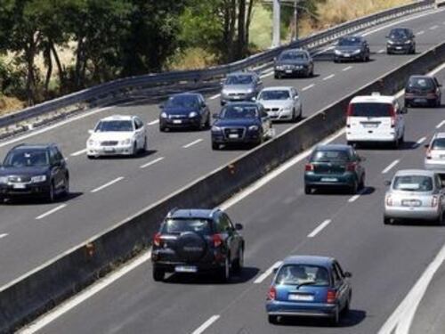 Ancona, viaggiava con un machete in macchina: “Per legittima difesa”