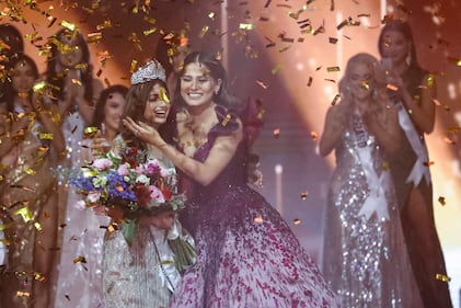 Eletta Miss Universo, l'indiana Harnaaz Sandhu  9