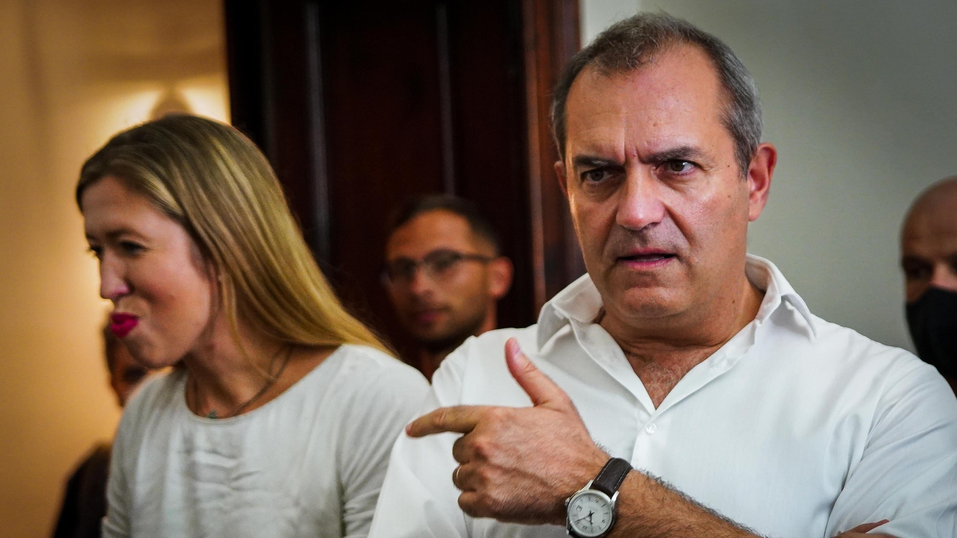 De Magistris choc: "Israele più terrorista di Hamas"