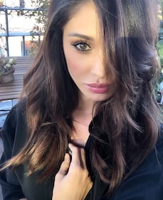 Belen Rodriguez, sexy décolleté su Instagram 2