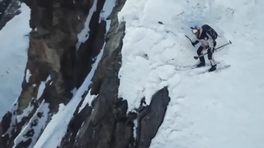 Sfida la morte: scende con gli sci dal K2 e sopravvive