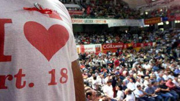 "Via l'art.18 per neoassunti". Sindacati pronti allo sciopero