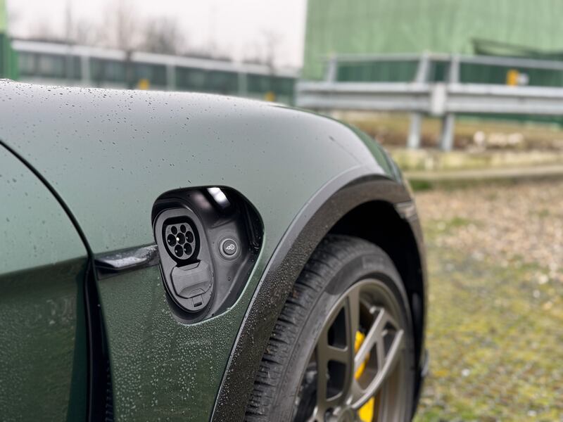 Porsche Taycan Turbo S: la gallery dell'elettrica "familiare" da 952 CV 15