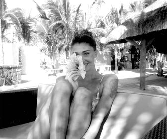 Belen Rodriguez e Stefano De Martino, le foto sospette su Instagram 8