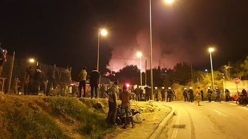 L'incendio nel campo migranti di Samos 1