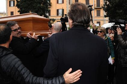 L'addio a Virna Lisi 2