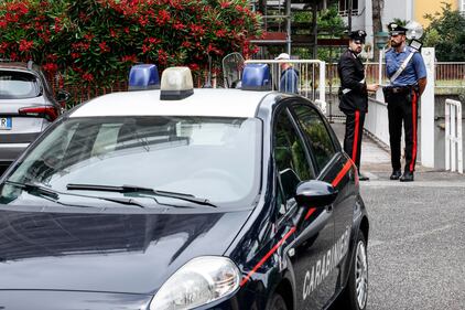 Coppia trovata morta a Roma: la scientifica al lavoro 3