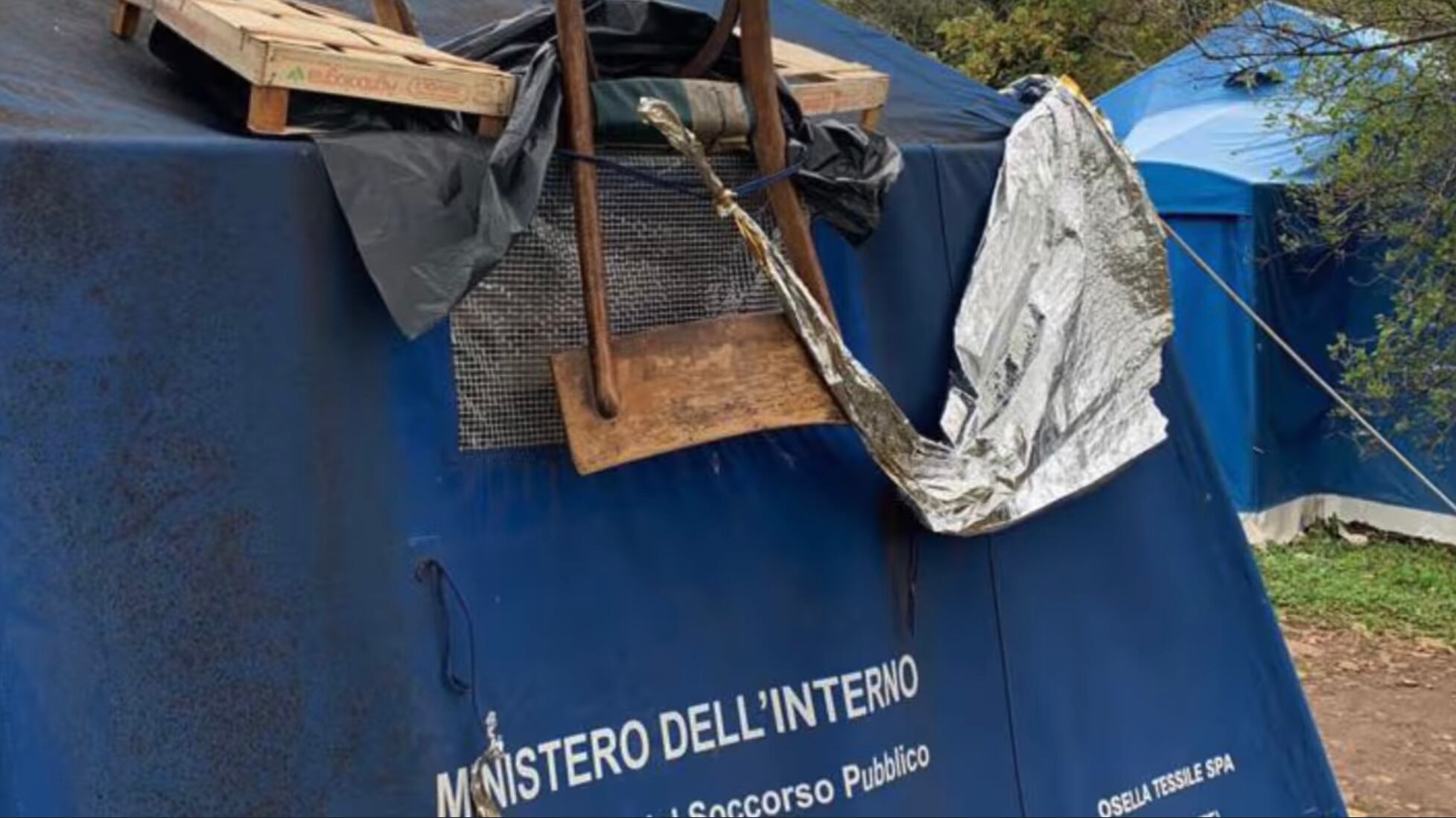 "Hanno distrutto tutto, non faccio più nulla per loro". Lo sfogo del sindaco di Trieste sui migranti