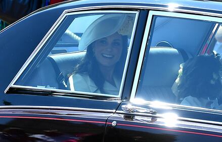 Royal Wedding: Kate Middleton in bianco 9