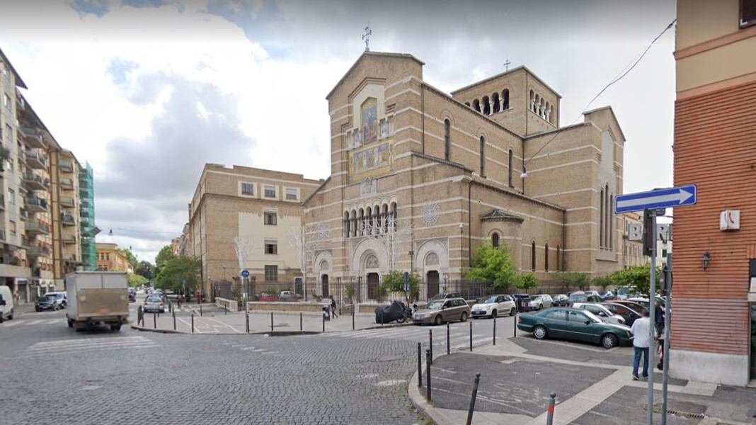 "Ha abbassato pantaloni, poi..." Quella violenza in pieno giorno a Roma