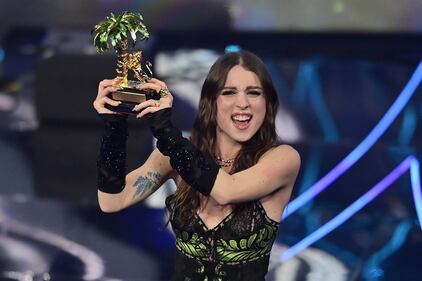 Angelina Mango vince la 74esima edizione del festival di Sanremo 7