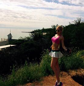 Valeria Lukyanova, la Barbie umana 35