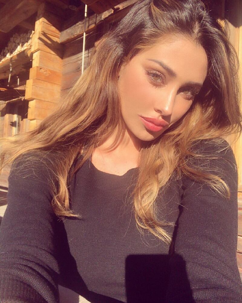Belen Rodriguez hot, le foto sexy 15