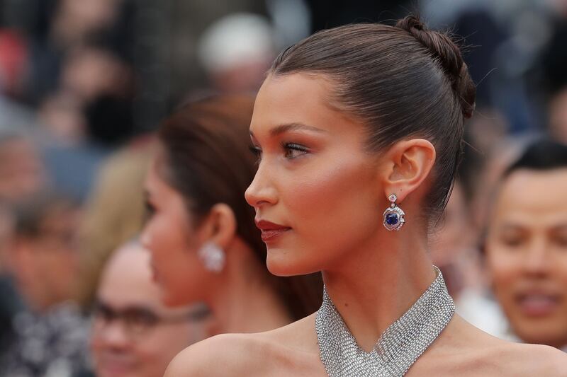 Carla Bruni e Bella Hadid: foto 6