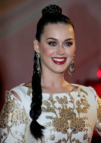Katy Perry, sexy e ricca: 135 milioni di dollari nel 2015 8