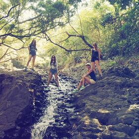 Taylor Swift: in vacanza con le sorelle Haim 6