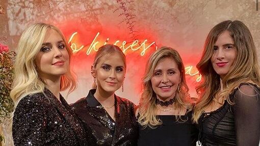 La mamma di Chiara Ferragni ha litigato con Fedez? Lei smentisce: "Ci sei o ci fai?"