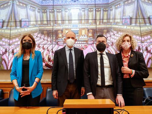 Ddl Zan, il Pd ripresenta lo stesso testo. "Speriamo in un miracolo"