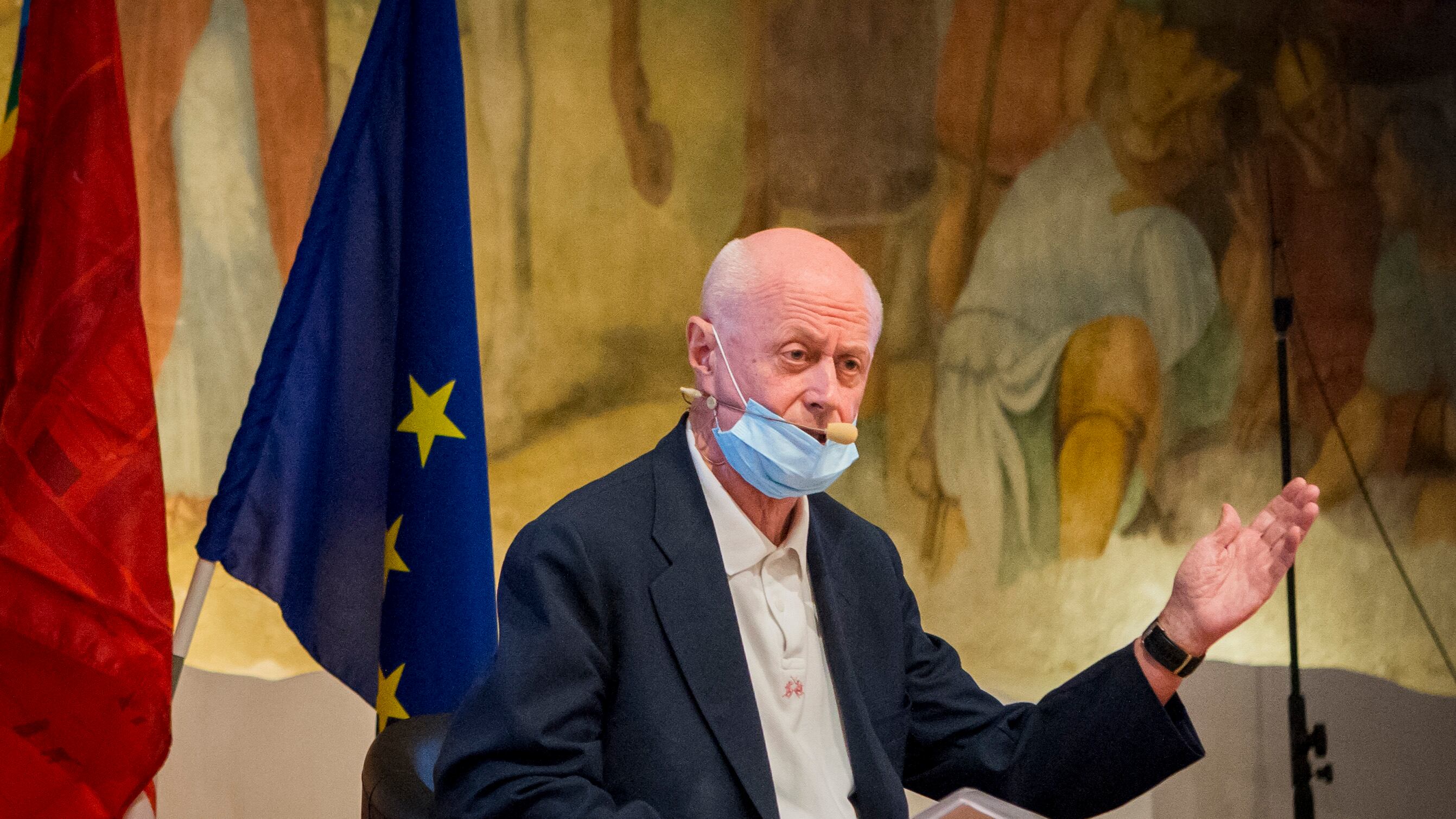 Sala vuol portare la sinistra al centro. Ma i primi a bocciarlo sono i suoi