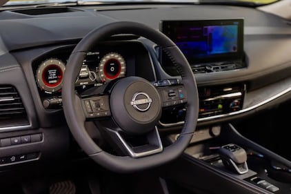 Nissan X-Trail 1.5 MHEV 2WD: guarda tutte le foto 3