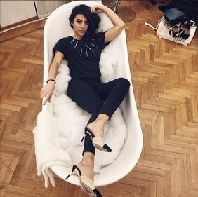 Giulia Salemi sexy tra pubblico e privato 15