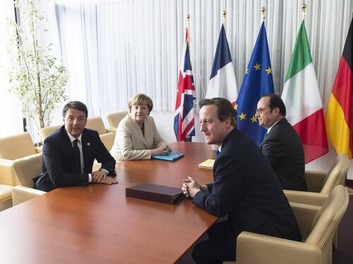 Vertice Ue sull'immigrazione. La linea dura di Cameron: "Non accoglieremo migranti"