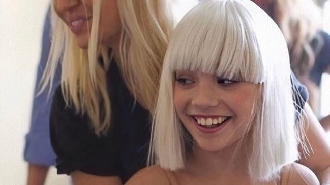 La cantante Sia confessa: "Ho una malattia rara"