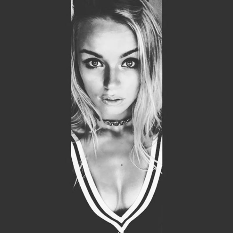 Mercedesz Henger, le foto più sexy 16