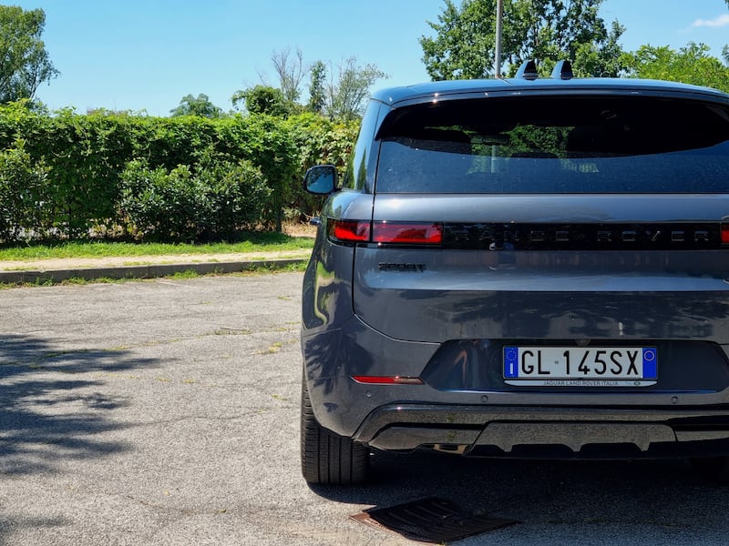 Nuova Range Rover Sport, guarda la gallery della prova 7