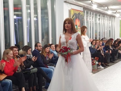 Vladimir Luxuria sfila in abito da sposa