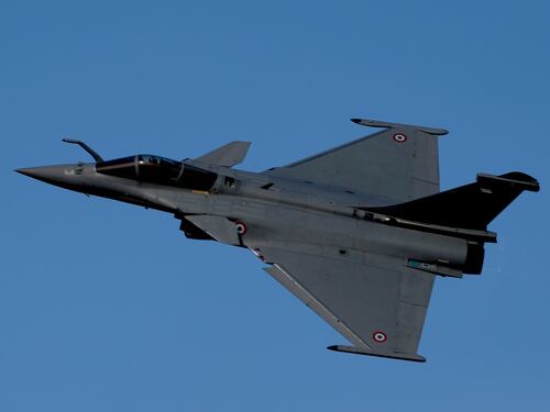 "I caccia Rafale nel mirino di Pechino". La soffiata degli 007 di Macron