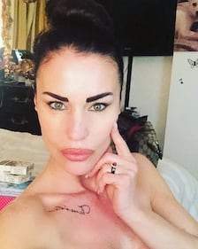 Antonella Mosetti sexy in biancheria intima 7