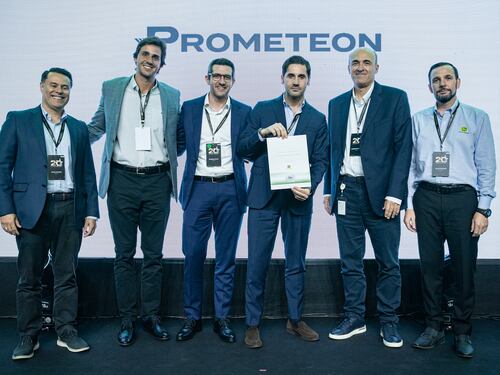 Prometeon Tyre Group premiata come Partner Level Supplier da John Deere per il quarto anno consecutivo