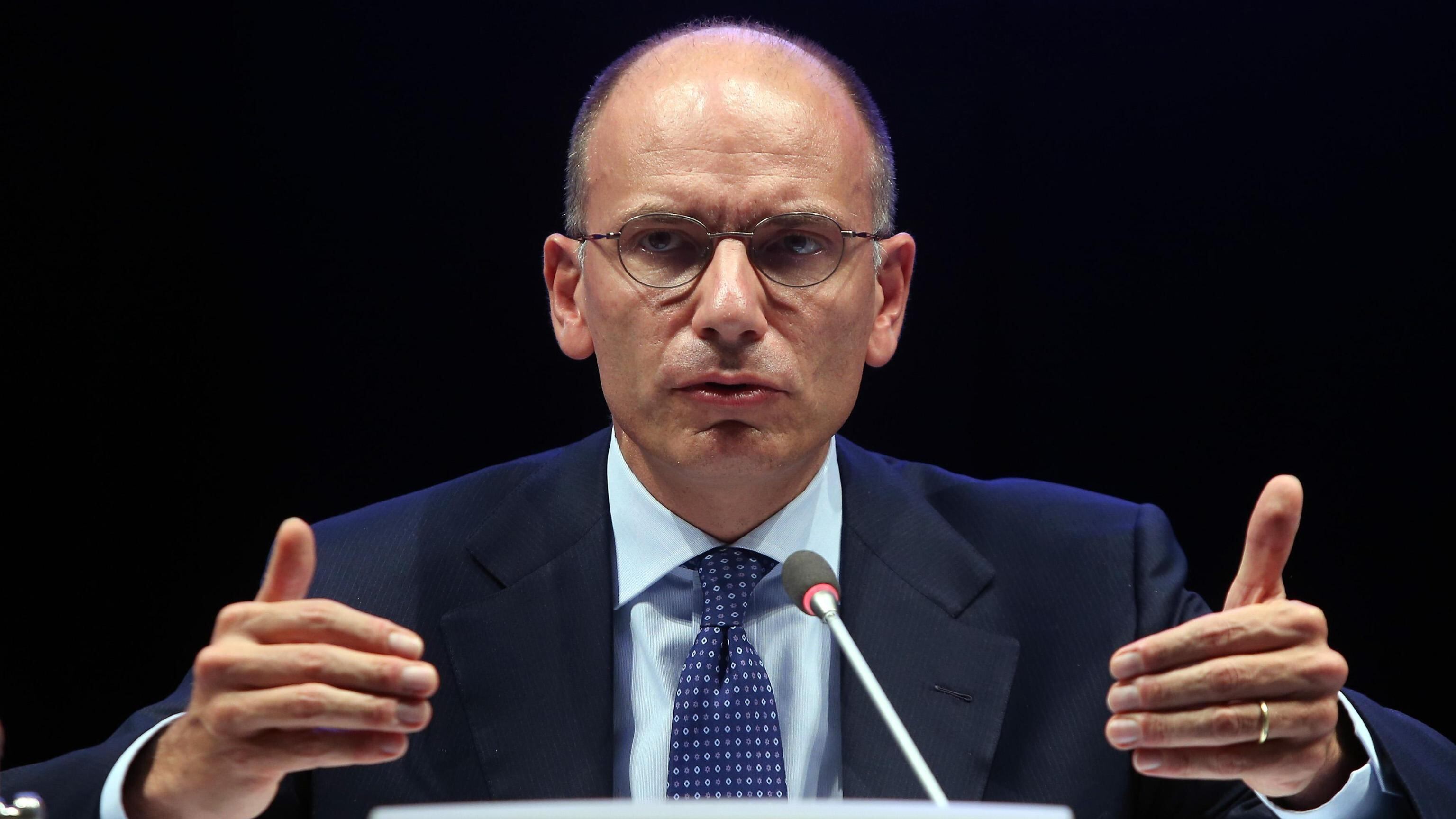 Letta minaccia Pd e Pdl: «Se cado pagheremo l'Imu»